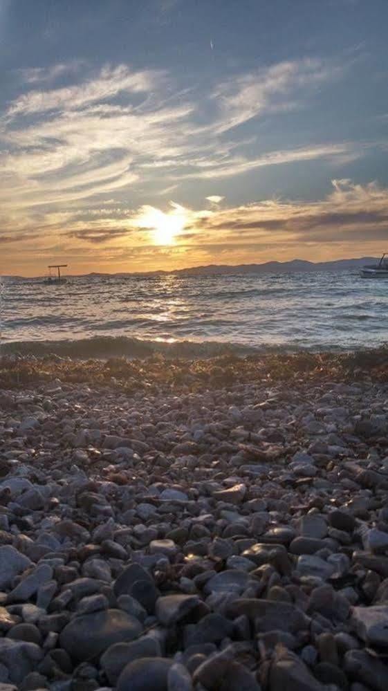 Aparthotel Marina Gromela Mirce Zewnętrze zdjęcie